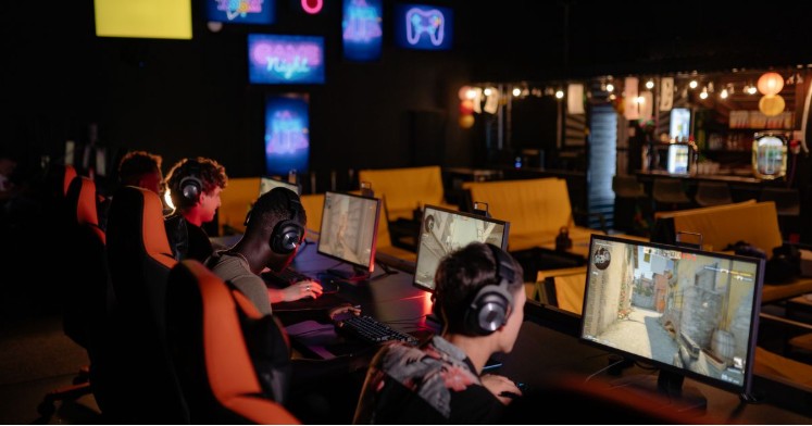 The Social Pulse Behind the Growth of Online Gaming